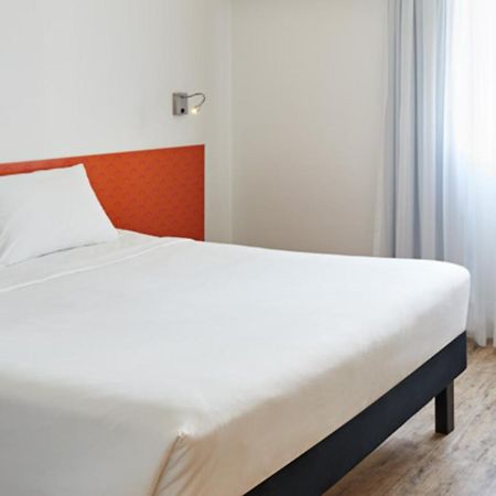 מלון Ibis Styles Balneario Camboriu - 1 Quadra Do Mar מראה חיצוני תמונה