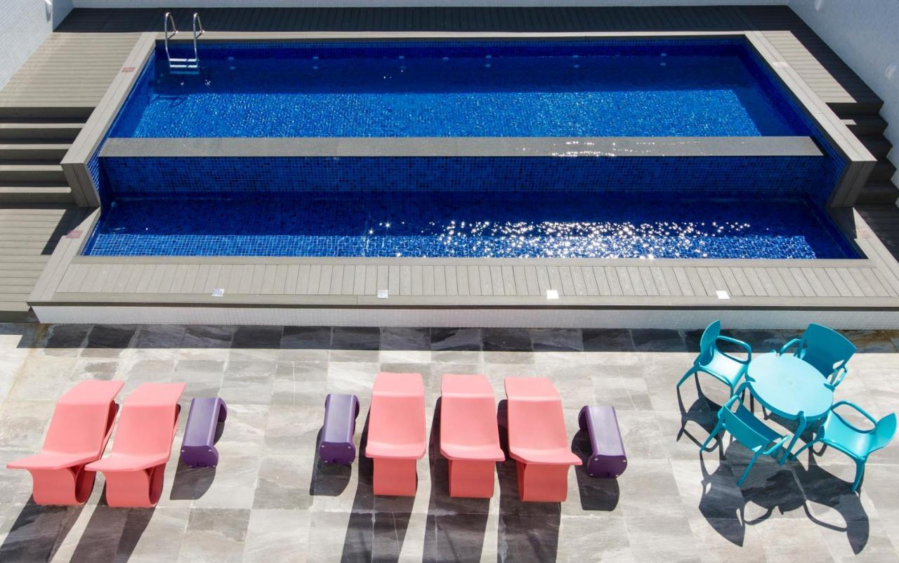 מלון Ibis Styles Balneario Camboriu - 1 Quadra Do Mar מראה חיצוני תמונה