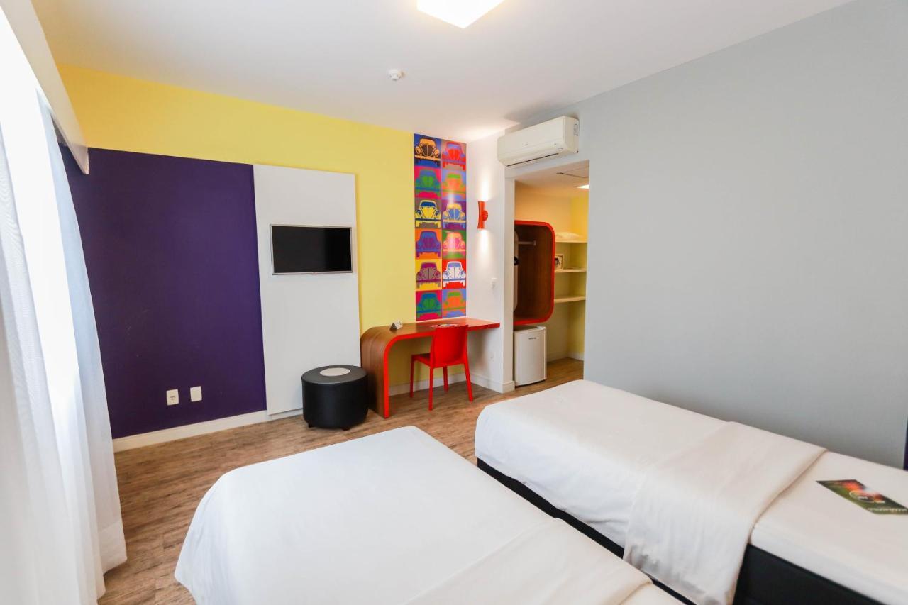 מלון Ibis Styles Balneario Camboriu - 1 Quadra Do Mar מראה חיצוני תמונה
