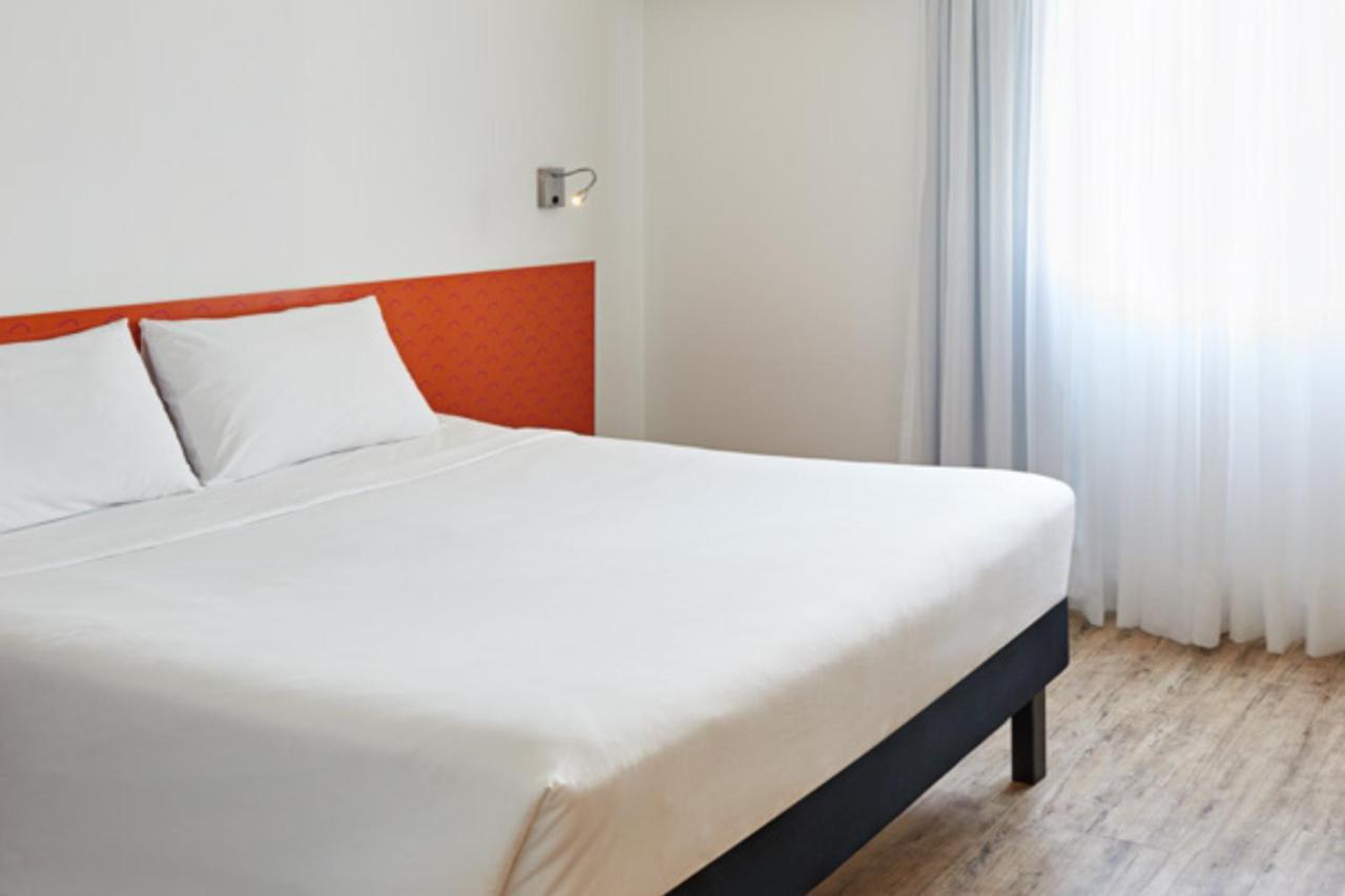 מלון Ibis Styles Balneario Camboriu - 1 Quadra Do Mar מראה חיצוני תמונה